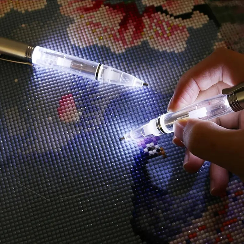 Tablet Accessories Aesthetic - ปากกาเพชร LED สำหรับงานปักครอสติช 1 ชิ้น ปากกาเจาะแสงสำหรับงาน